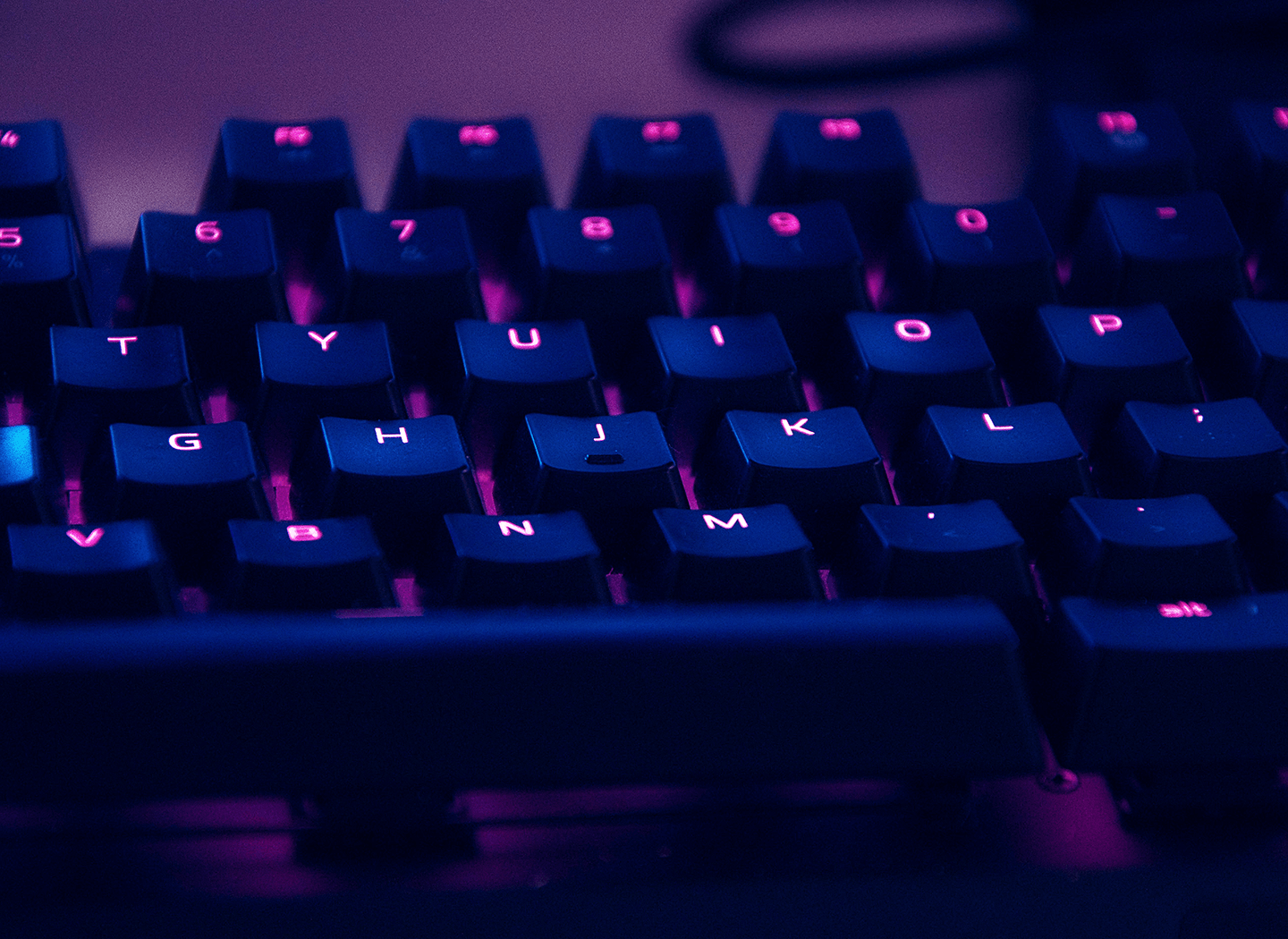keyboard purple 1440×1050