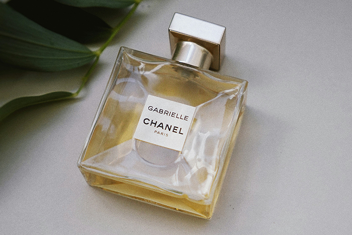 chanel image 2 720×480